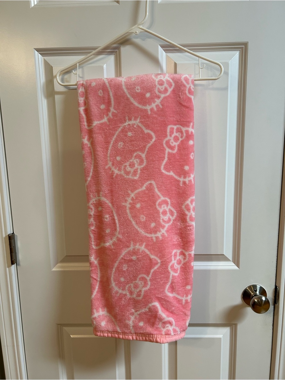 Hello Kitty Pink and White Fleece Blanket